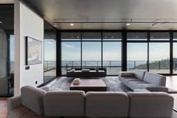 Dream House Hideaway and Hot Tub with Amazing View - Image 3